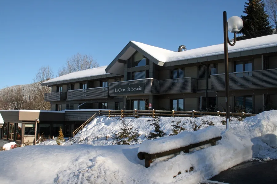 1377703307hotel