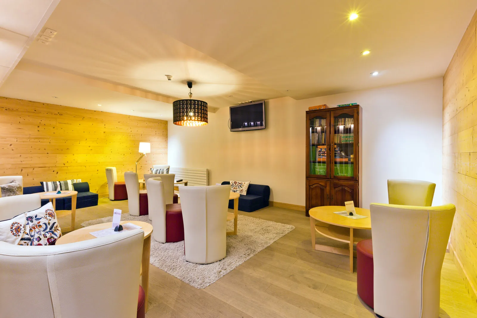 Salon Restaurant Hôtel La Croix de Savoie