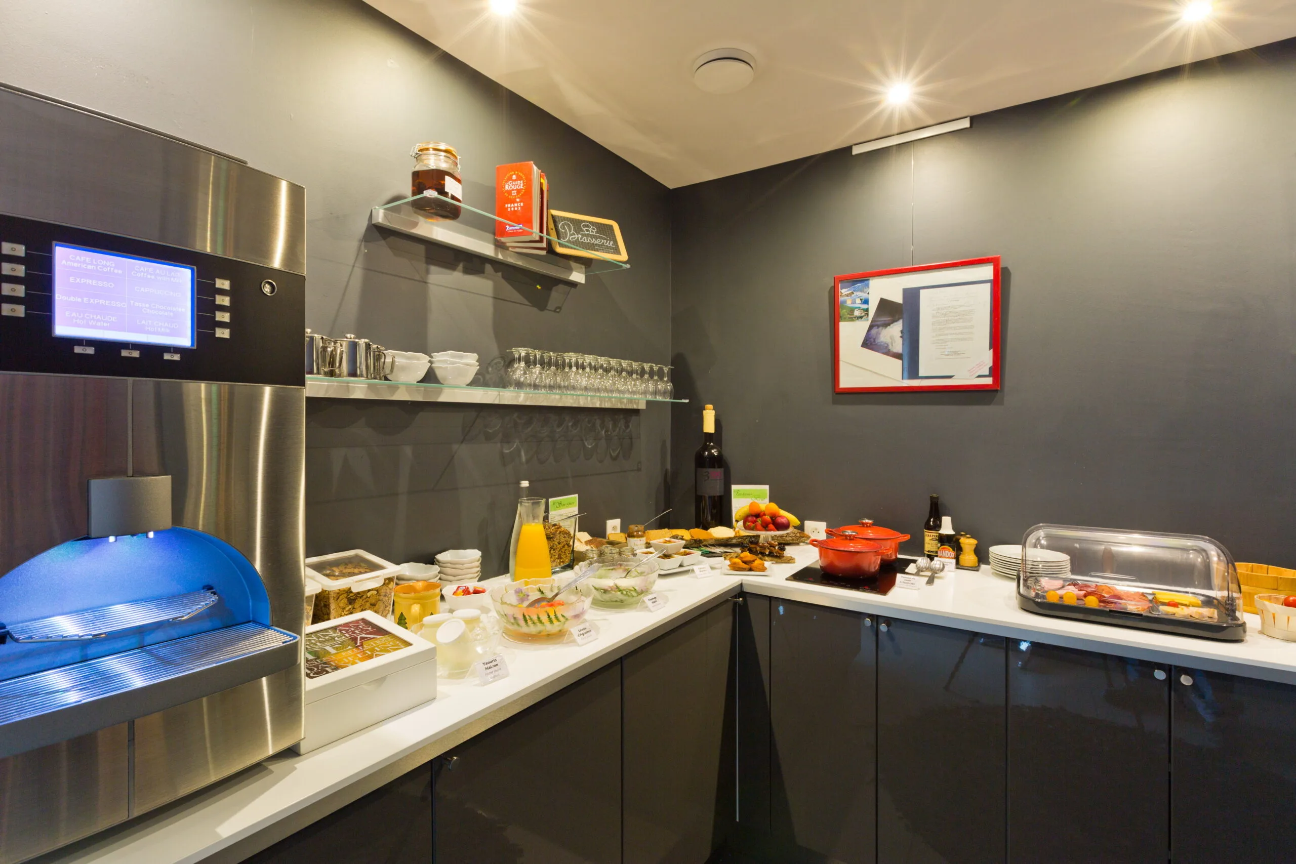 Petit déjeuner Hôtel La Croix de Savoie